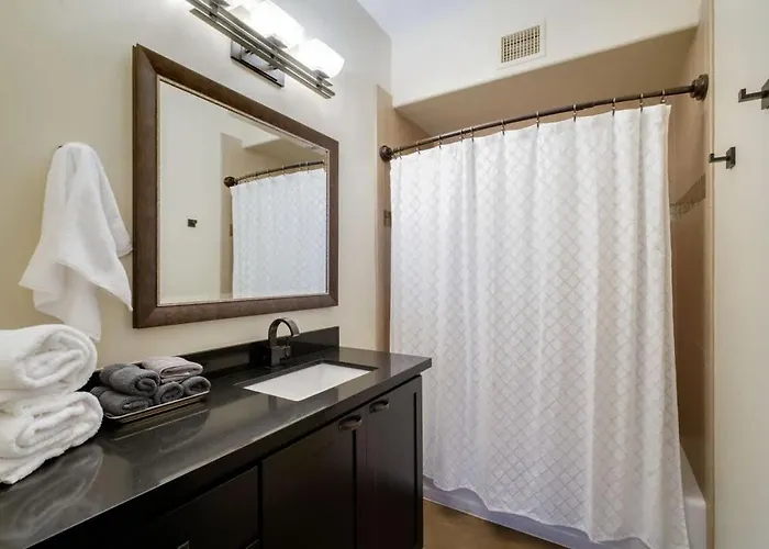 Pet Friendly-walk To 4th Ave & Downtown * Tucson